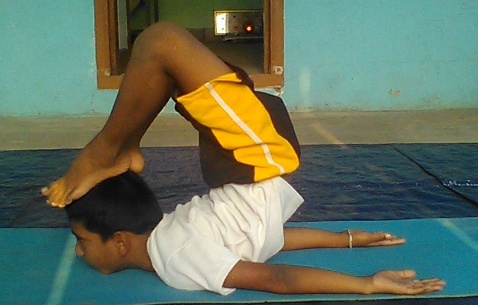 MAHANANDHA YOGALAYAA